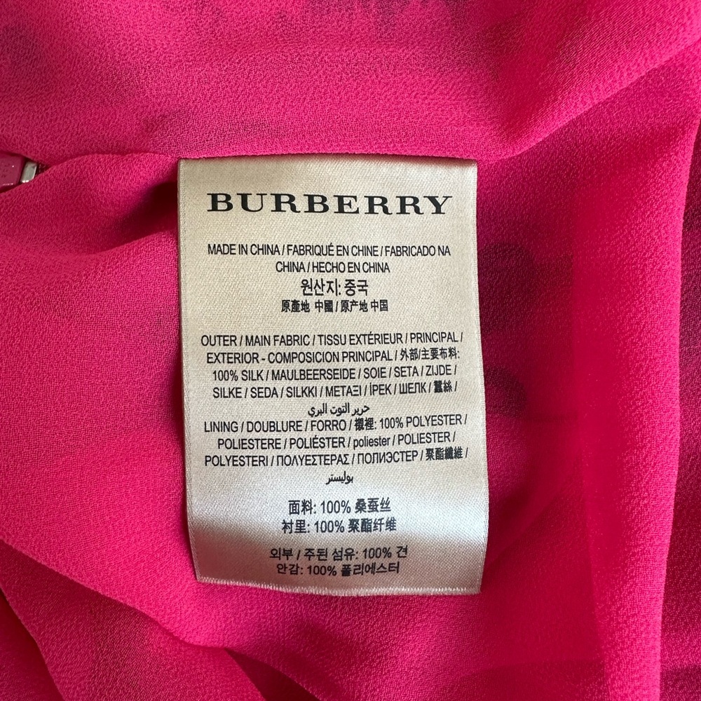 Authentic Burberry Vibrant Pink A-Line Skirt with Black Graphic Print - Picture 10 of 16